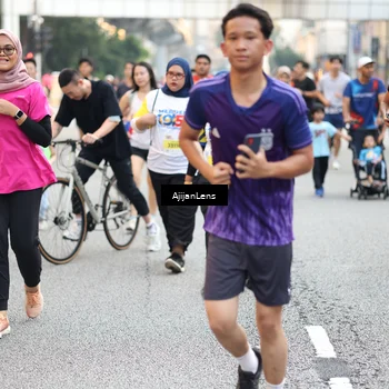 Runner Photo 4713835