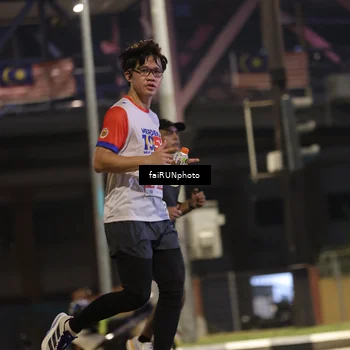 Runner Photo 4713877