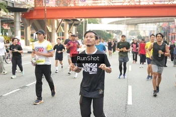 Runner Photo 4713881