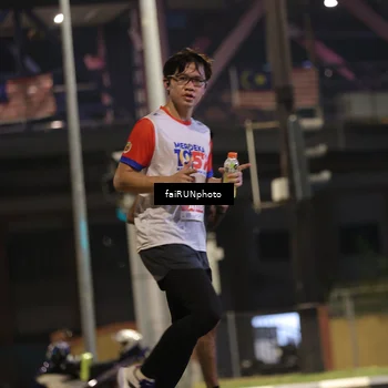 Runner Photo 4713903