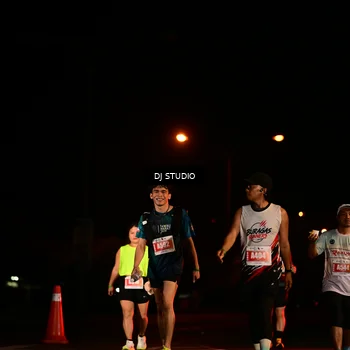 Runner Photo 4713909