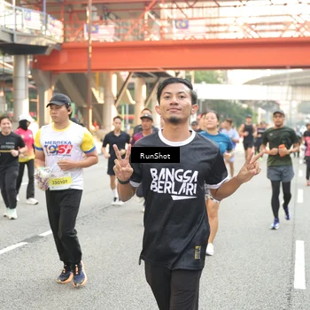 Runner Photo 4713910