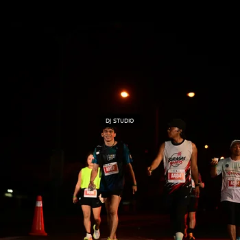 Runner Photo 4713912