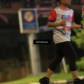 Runner Photo 4713924