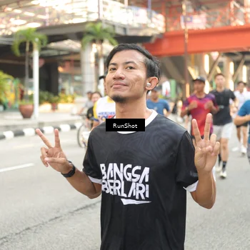 Runner Photo 4713990