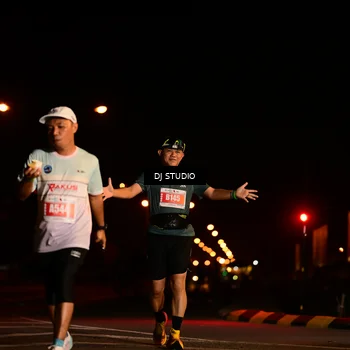 Runner Photo 4714015
