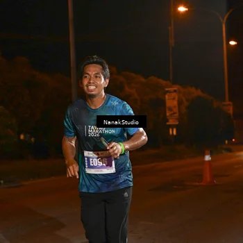 Runner Photo 4714017