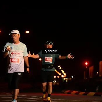 Runner Photo 4714031