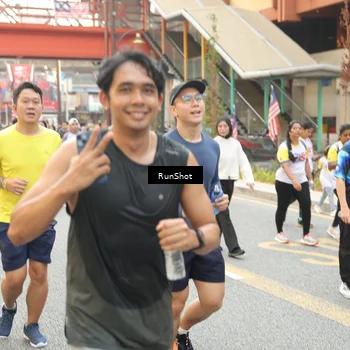 Runner Photo 4714085