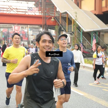 Runner Photo 4714105