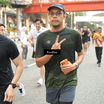 Runner Photo 4714148