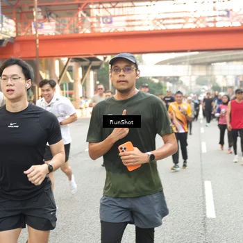Runner Photo 4714152