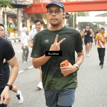 Runner Photo 4714154