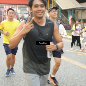 Runner Photo 4714174