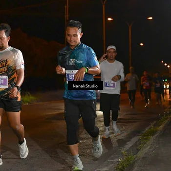 Runner Photo 4714212