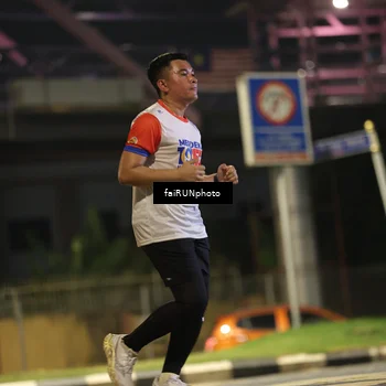 Runner Photo 4714232