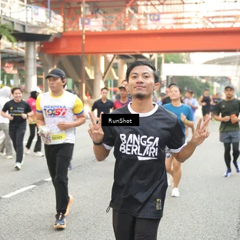 Runner Photo 4714233