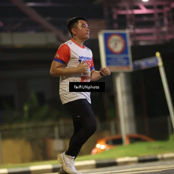 Runner Photo 4714249