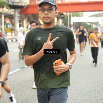 Runner Photo 4714272