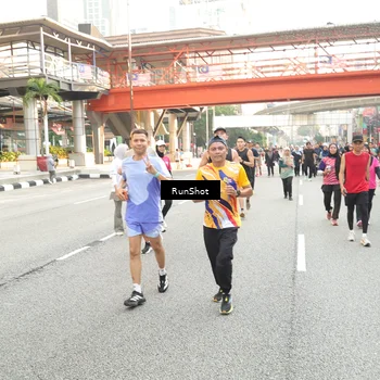 Runner Photo 4714296