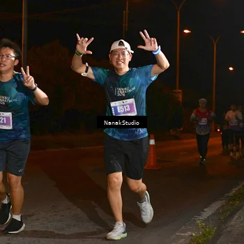 Runner Photo 4714300