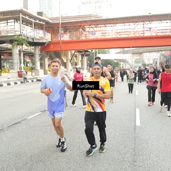 Runner Photo 4714309