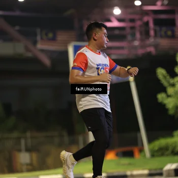 Runner Photo 4714321