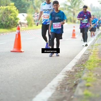 Runner Photo 4714336