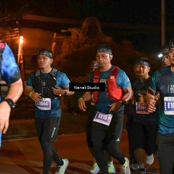 Runner Photo 4714381