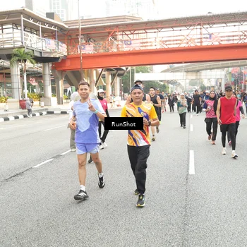 Runner Photo 4714392