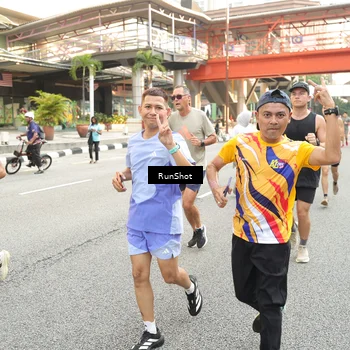 Runner Photo 4714426