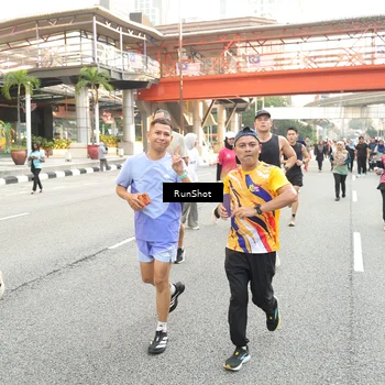 Runner Photo 4714436