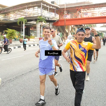 Runner Photo 4714448