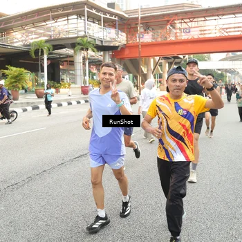 Runner Photo 4714464