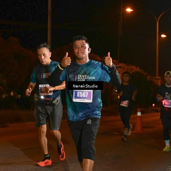 Runner Photo 4714468