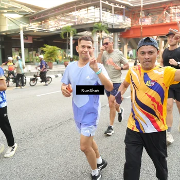 Runner Photo 4714471