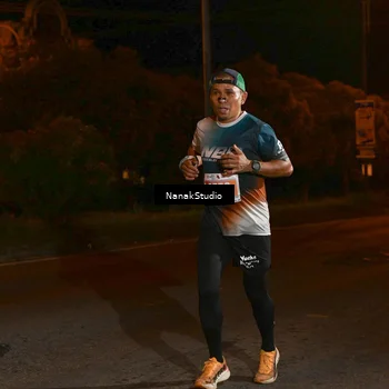 Runner Photo 4714518