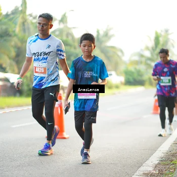 Runner Photo 4714530