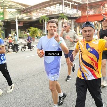 Runner Photo 4714535