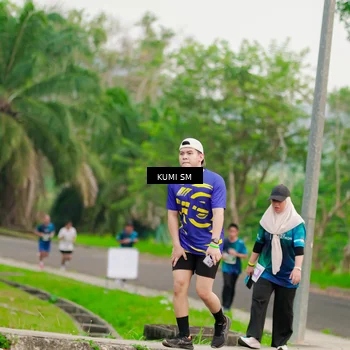 Runner Photo 4714543