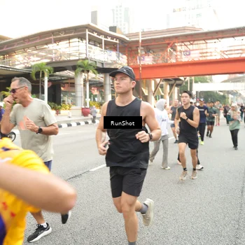 Runner Photo 4714550