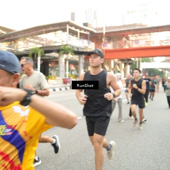 Runner Photo 4714573
