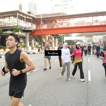 Runner Photo 4714633