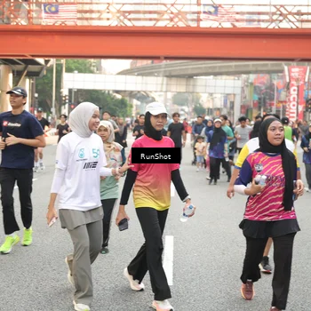 Runner Photo 4714636