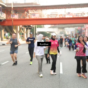 Runner Photo 4714650