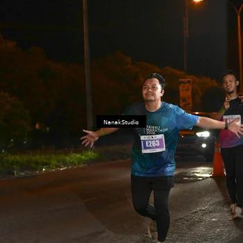 Runner Photo 4714671