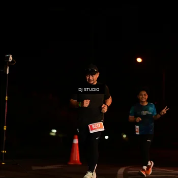 Runner Photo 4714713