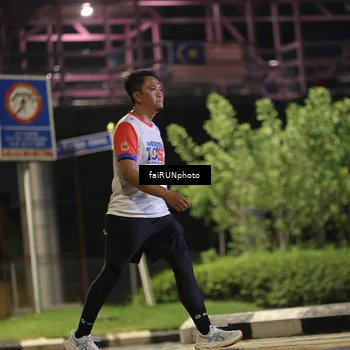 Runner Photo 4714729