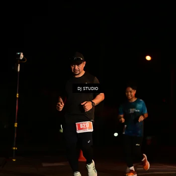 Runner Photo 4714752