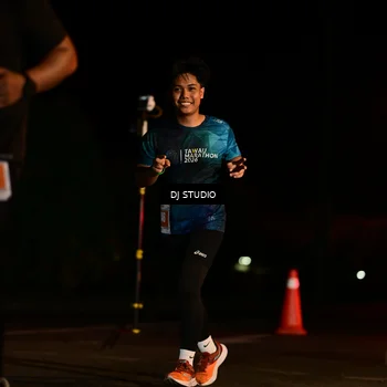 Runner Photo 4714781